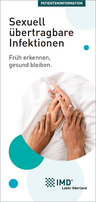 Hände auf Patientenflyer